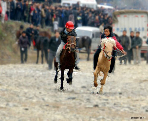 ̽������֮�ء������㡱 �İ���vʷ����ʢ��