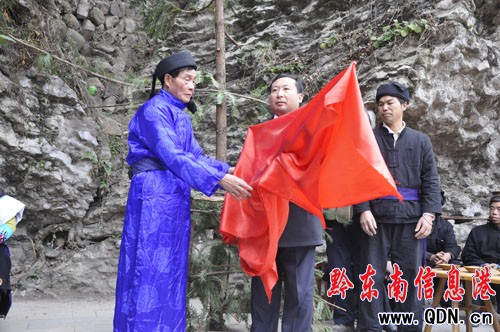 �P����Ϫ�������J�����L��ӭՈ��ʥ�ϡ�