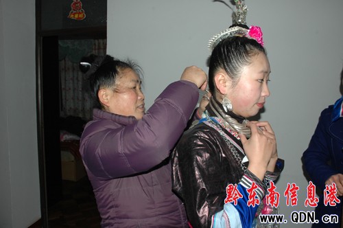 ��ƽ���媚����Ů��ͥŮ����ԇ�@�ù��M����