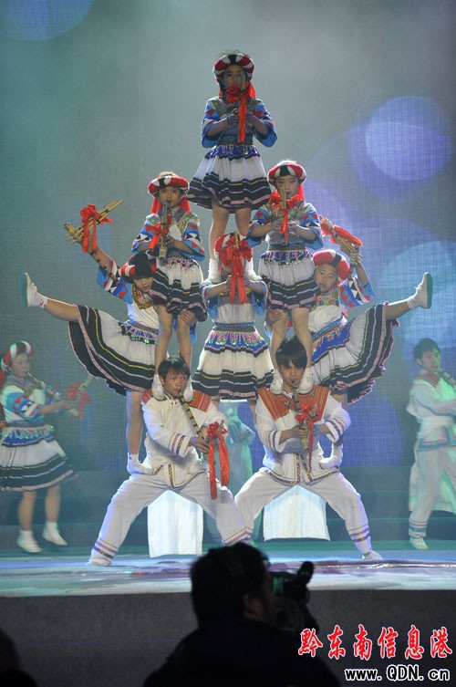 �F�ݖ|�N2011�Ї�•�P���������H�J�Ϲ��]Ļ