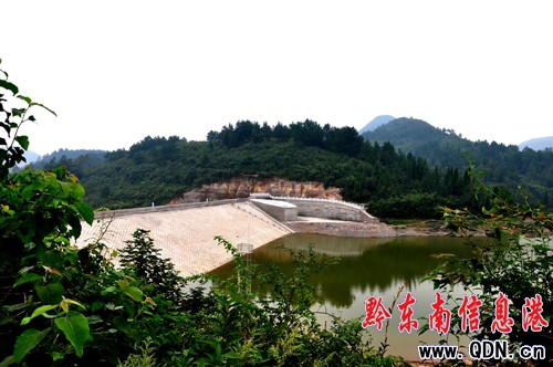 �얿h15��ˮ��ɹ�ժ����ñ�����D��