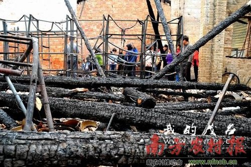 �s؛��ʧ��70�fؔ����� 9�qŮͯ������(�D)