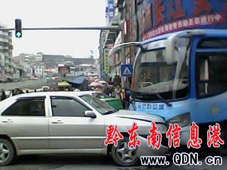 �P����Сʮ��̎�l(f��)��һ��ͨ�¹ʣ��D��