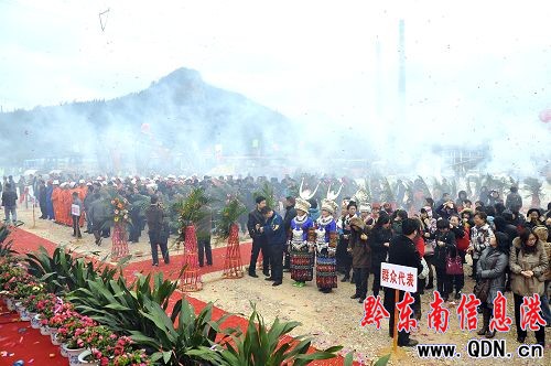 �P����ˮ���L�����e���_����Y�xʽ���D��