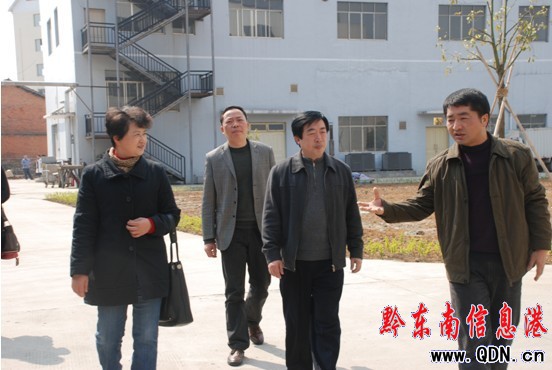 ��ǭ�������F����������ˎ����؟�ι�˾�_չ�{��