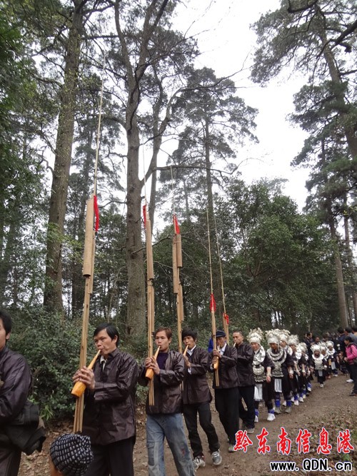 ����ԭ���B ���e�ȼ��Σ��D��