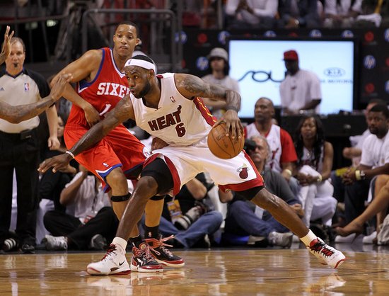 �����^�Ͽ�64�������ٸ�� ���2-0�I��76��