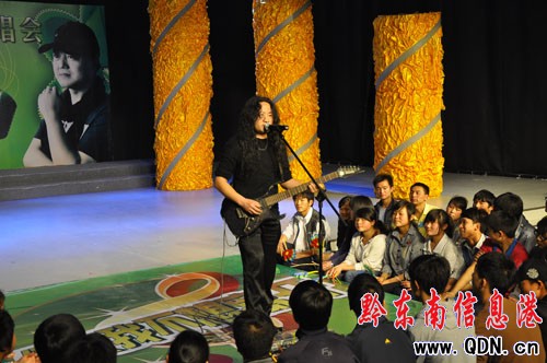 ������ԭ��������Ʒ�ݳ����ڄP��¡���e�У��D��