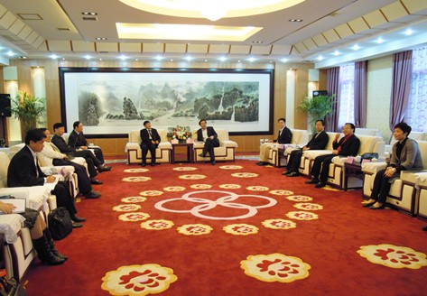 �����c�F�����H���h���ĺ�ӆ���Ժ�����܅f�h