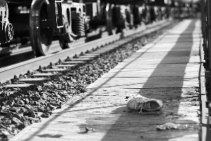 27�q���әM���F����r����܇܈�^����(�D)