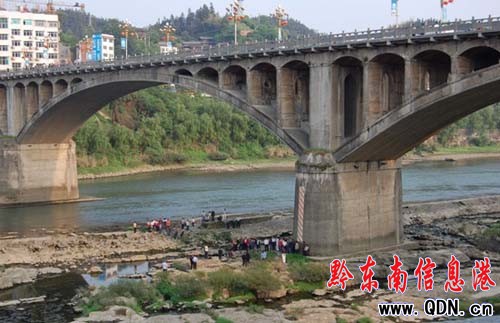 һ�������\���彭��������D��