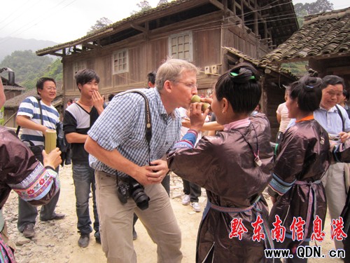 �����׾ơ��������⣨�D��