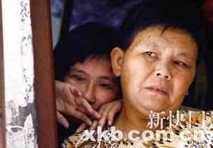 Ů�����F��i4������ ĸ�H�Q�����x�ҳ���(�D)