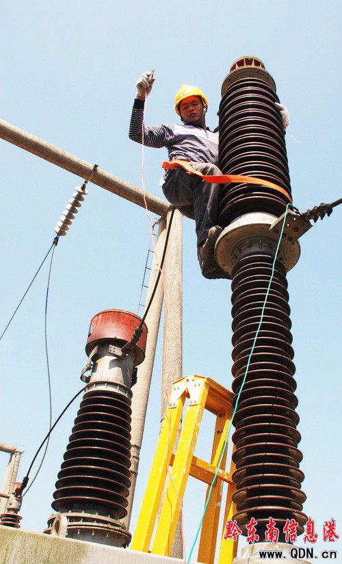 ��ƽ������ͨ��늾W(w��ng)ƽ��(w��n)�\�У��D��