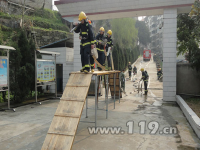 ��ץ�Ü������ ǭ�|�������F܊����(ji��n)���y[�D]