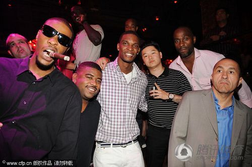 �W�᠖��������ҹ��I(xi��n)�� ��Ů�h(hu��n)�@��ʲ����(�D)