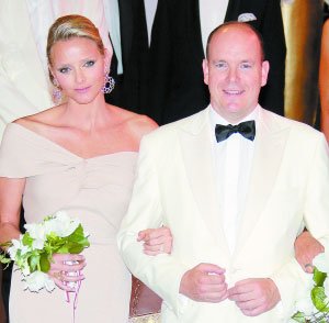 ��Ӿ��Ů����Ħ�{������ ��ý�������ӻ�(�D)