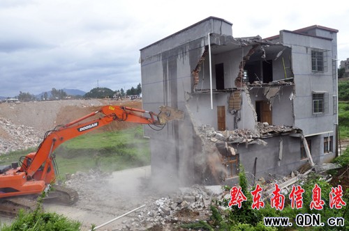 �P�｛���_�l�^���`�������M���������D(�D)