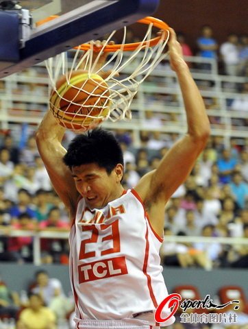 ����15�֌O������һ�� �л@2���U�ٽY��4��ِ