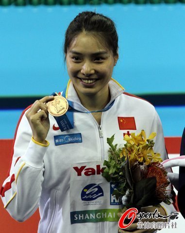 Ů100�ܼ���Ƽ�~�ƌO�ϵ��� ���ቺ��˹�Z��