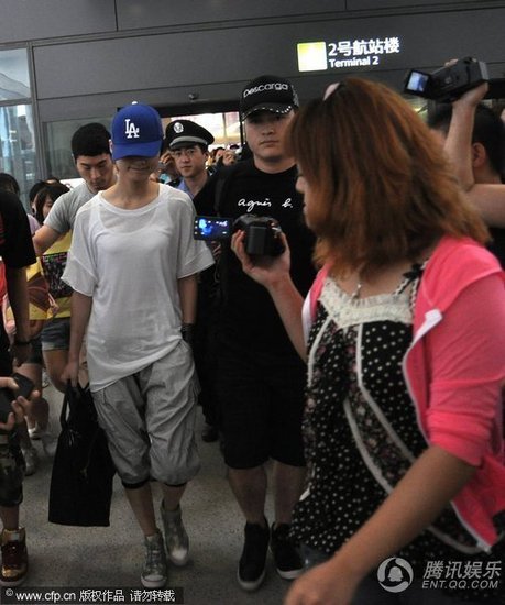 �������͸�����ĬF(xi��n)��C(j��)�� ����y�@�����_��