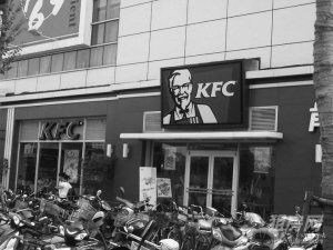 �ϵ»��l���|Ŀ�@�� ը�u����4��صדQһ��