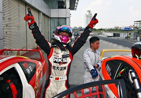 HTCC���ķ�վ�V�|��Ļ �O���Uλ�l܇���݊Z��