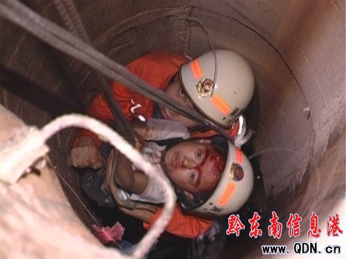 �Ěq��ͯ��� �Ž�����һ��С�r�����I��