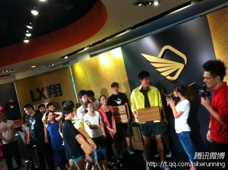 Ů�۽z��đʾ���@�w�� �������Z�ؑ�(y��ng)����ȫ��(ch��ng)