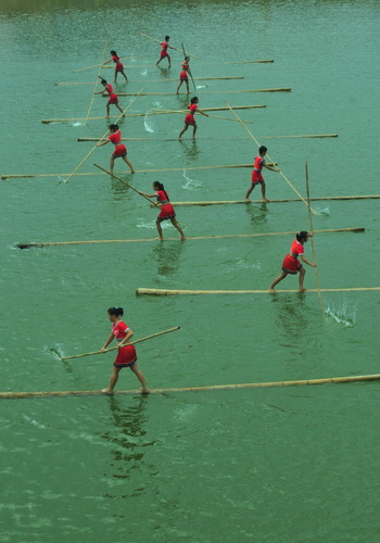 �w�����������Ӿ��\(y��n)��(hu��) �Ž�