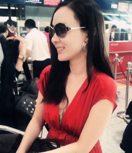 �P�cʷ������У�� ������һ���������M�D��