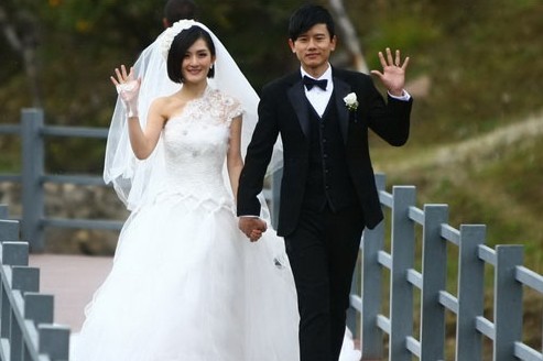 �x��������������r�q ��������