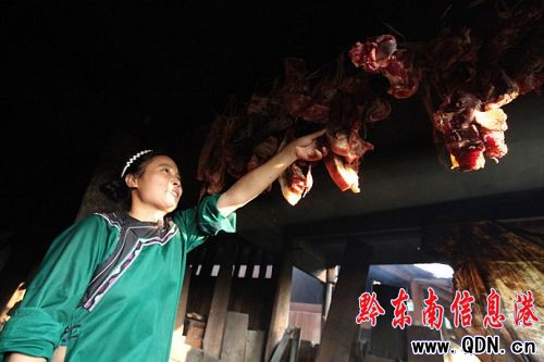 �Ž�ˮ��ͬ���g�Ȃ��y(t��ng)���˹�(ji��)�����D��