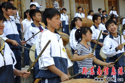 ��ɽ�h��ʩ���� ȫ����100����������ِ