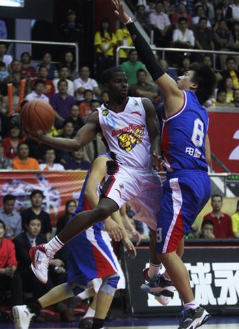 ������˹14��7���� �V�|�M�����ِ���¸�