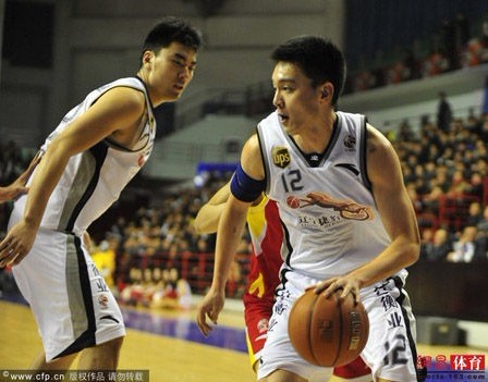 ���Q����ǰ��������15�� ͻ��Ϭ��ĩ���s�����