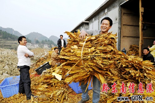 ����ɫ�r�I�_��· �����r�������σ|Ԫ