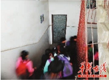 ����Ů�����Ξ�߀�� ����8�q�к�����˺Ʊ(�D)