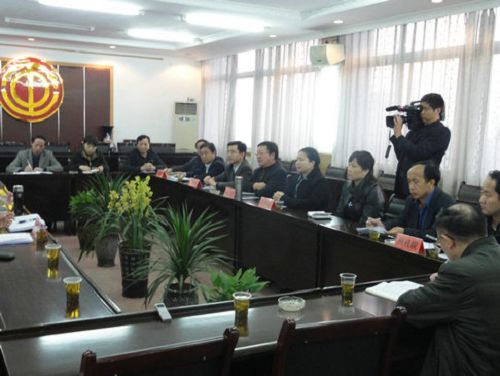 ��ί����ӛ���A����Ⱥ�F�M���{��ָ������