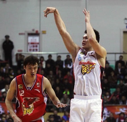 �V�|ȫ��Ա�8�˵÷����p ����127-117�ͳ����u