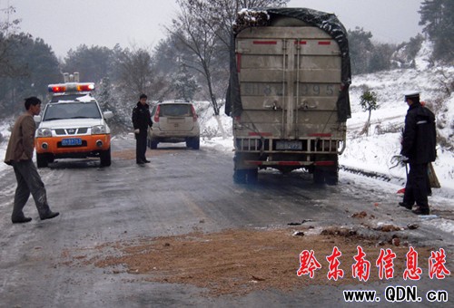 �P�﹫·�����Ά��ӿ����A�� ȫ�����ϕ�ͨ