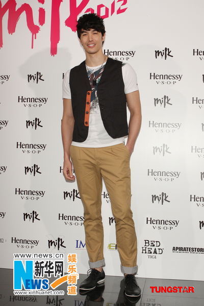 �\�s���L�f(shu��)©��͸¶�S������Ӣ��(gu��)�� �������