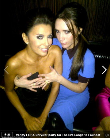 �S������⫬��D �Ɍ������uŮ��Ц�ݵ���(�D)