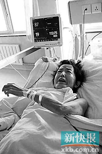 ��һ����Ů���������s�͚��ֱ������