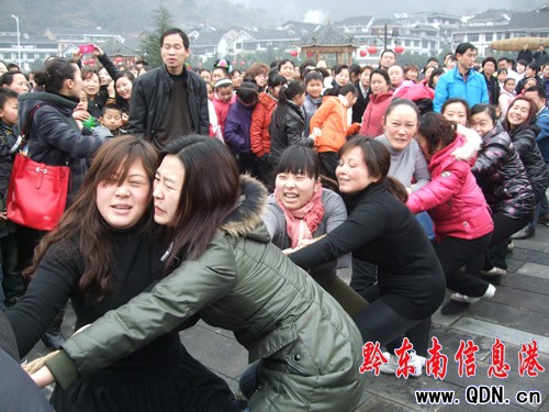 ��ɽ�h�_չ��ʽ���ӑc�����ˡ����D��