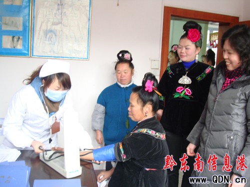 ��ɽ�h�o����ˡ���DŮ�������M�w�z(�D)