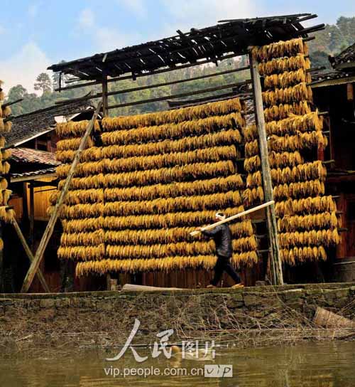 �Ҽґ�������һ��һŮ�����������ռ�ﶱկ