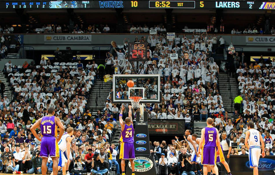 �����r�g3��10�գ�NBA��Ҏِ�^�m�M�������˿͈�105-102�U��ɭ���ǡ��D��Ʊ��P��