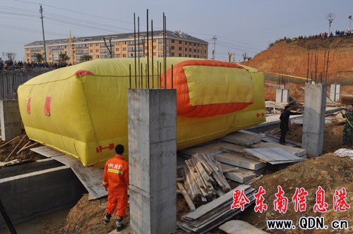 �����������p�� �����������ֳɹ��I��