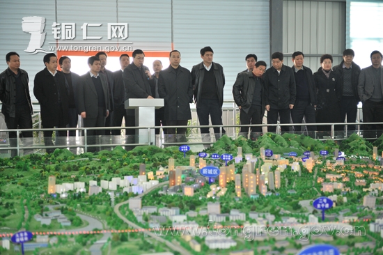 ǭ�|�����h������F���~���п��죨�D��